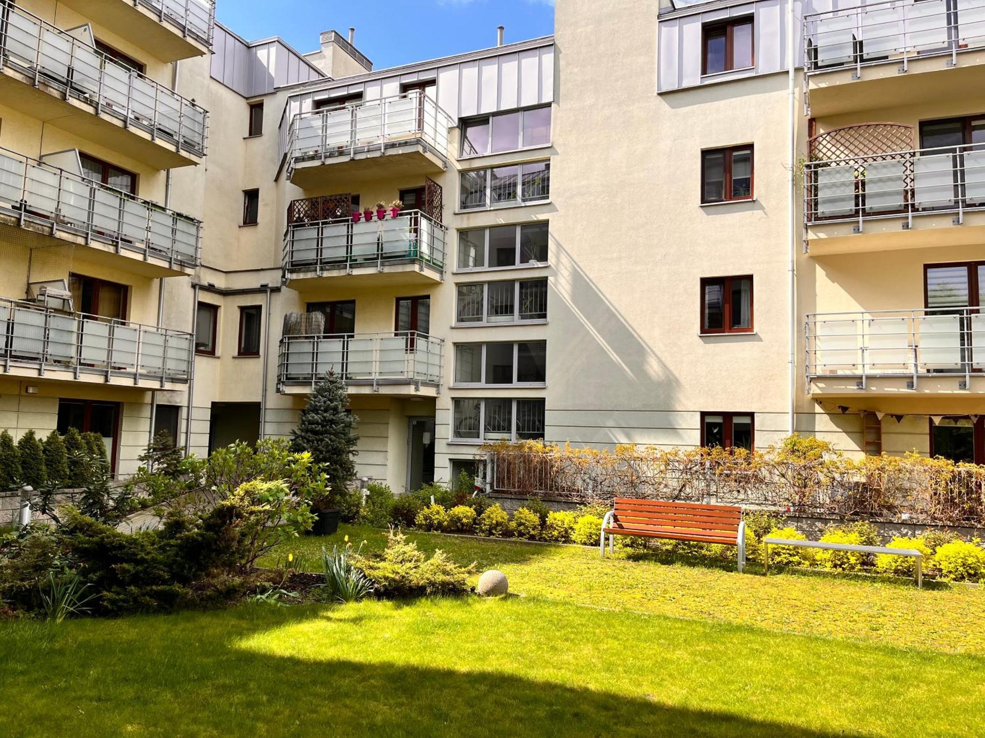 Apartament Roentgena 16 Przy Centrum Onkologii I Klinice Novum Warsawa Bagian luar foto